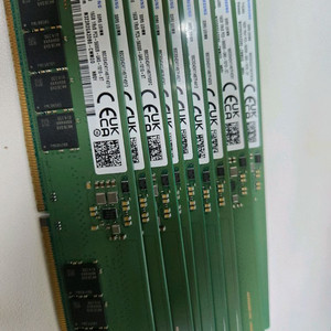 DDR5 16GB 5600 삼성 램 수량
