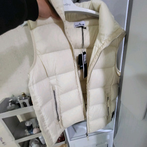 Stone Island정품패딩 새상품급
