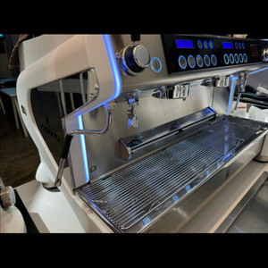 콘티 몬테카를로 2GR 커피머신 + 피처린서