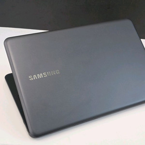 삼성 노트북5 i5 8세대cpu/인텔UHD620탑재
