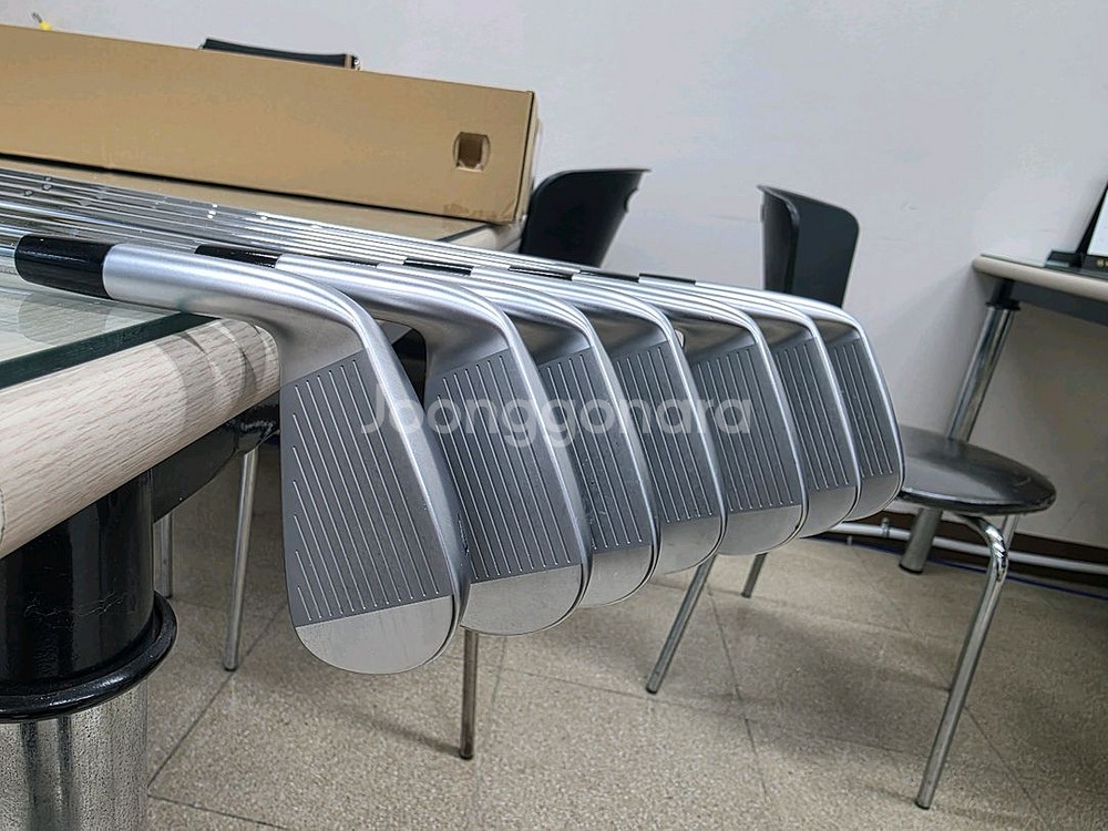 미즈노 JPX925 포지드 7 아이언 세트--1