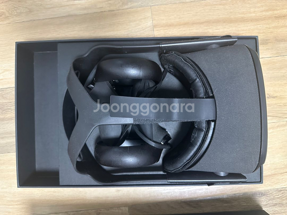 메타퀘스트(오큘러스 퀘스트) 1세대 64g--1