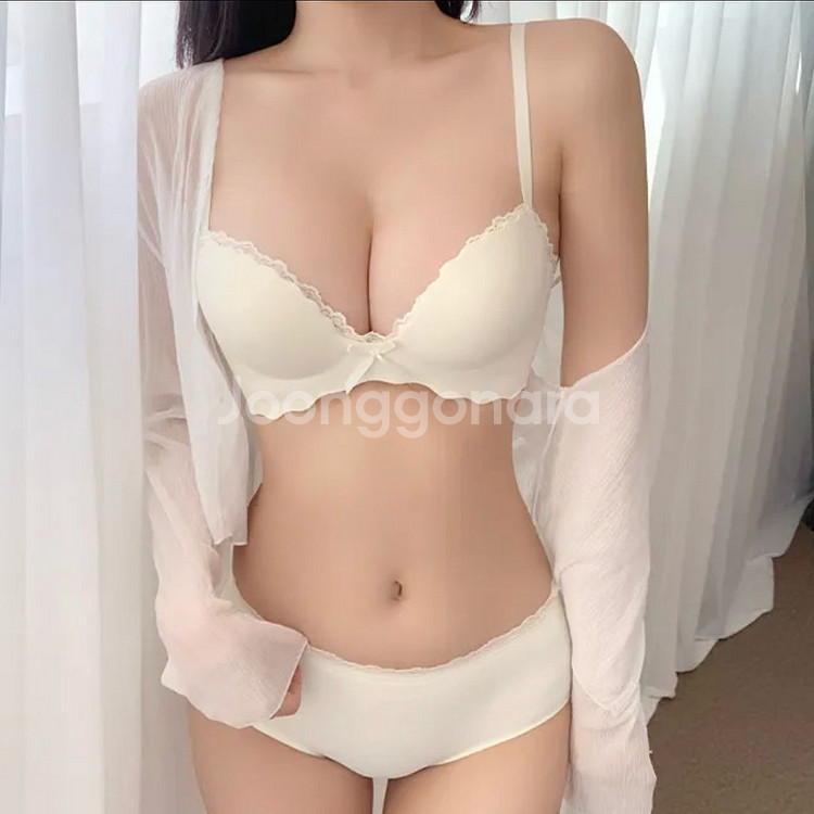 살색 왕뽕 브라 레이스 리본 속옷 브레지어 에이블리--1