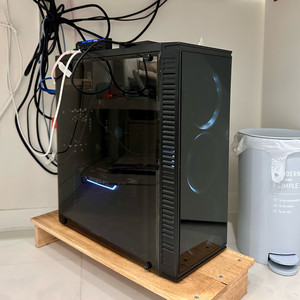 Intel i7-9700F+ RTX2060 컴퓨터 판매