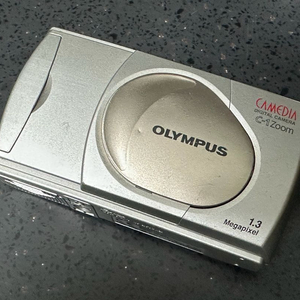 올림푸스 C-1 zoom