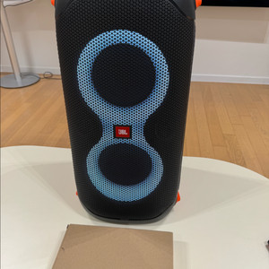 JBL 파티박스 110 스피커 판매합니다