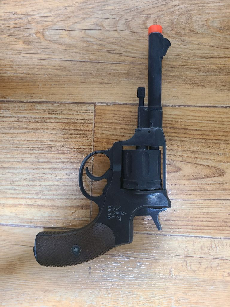 윈건 나강 m1895--1