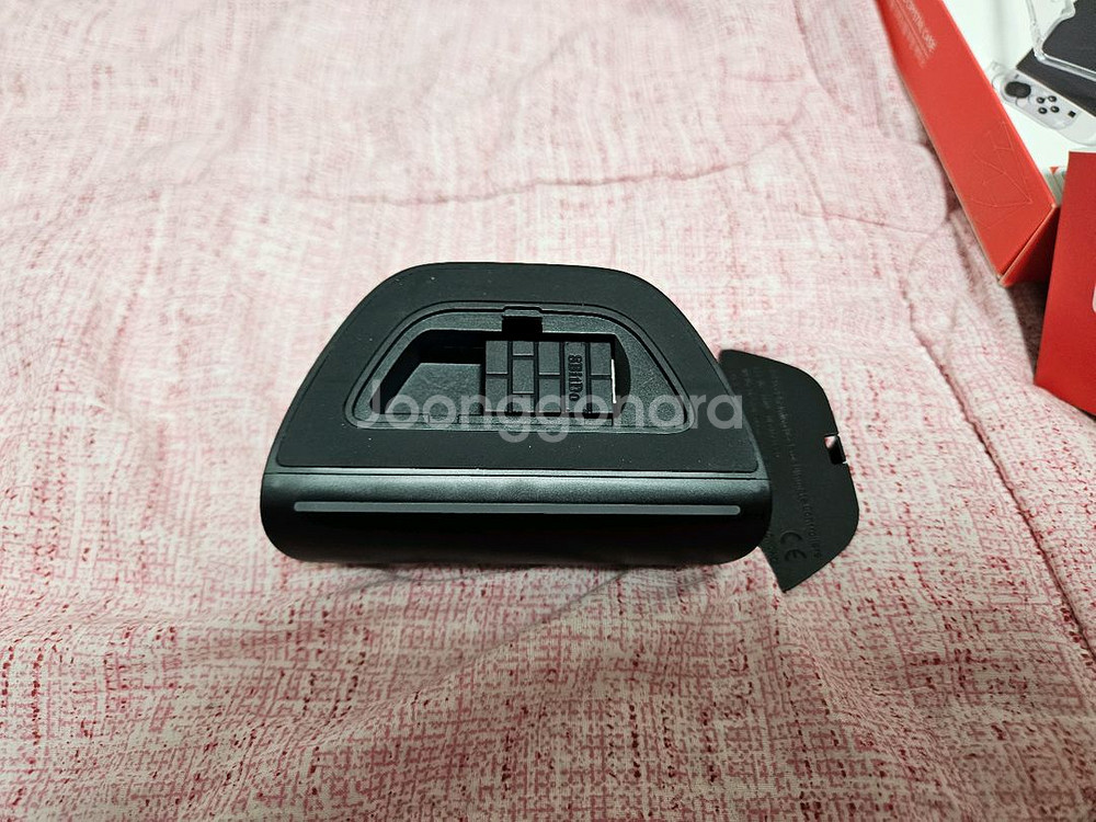 8BitDo 얼티메이트 컨트롤로 팝니다--4