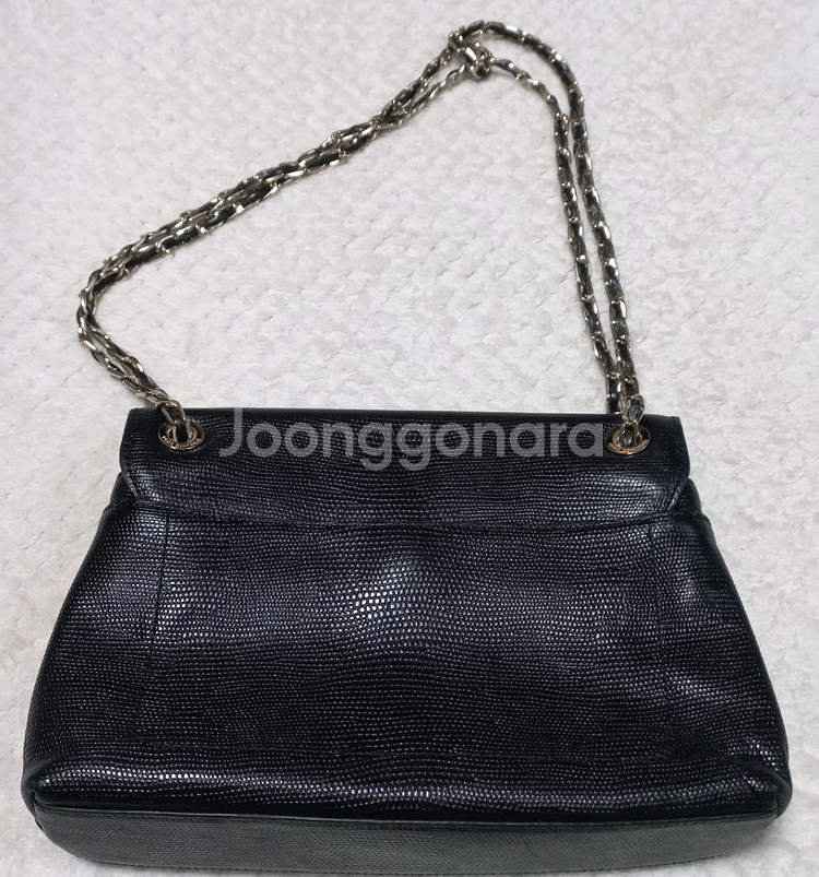 루이까또즈 체인 크로스 가방--3