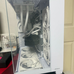 컴퓨터 판매 983d rtx 5070ti