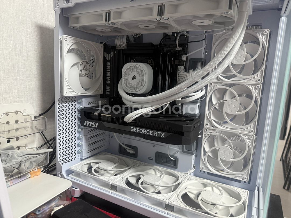 컴퓨터 판매 983d rtx 5070ti--1