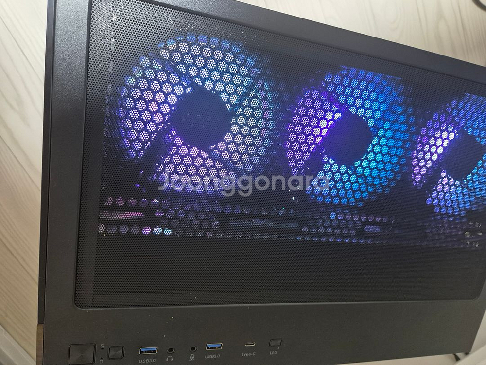 라이젠9600+rtx 5070 고성능 감성 pc싸게 팜--2