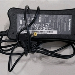 레노버 아답터팝니다19V 3.42A (65W)
