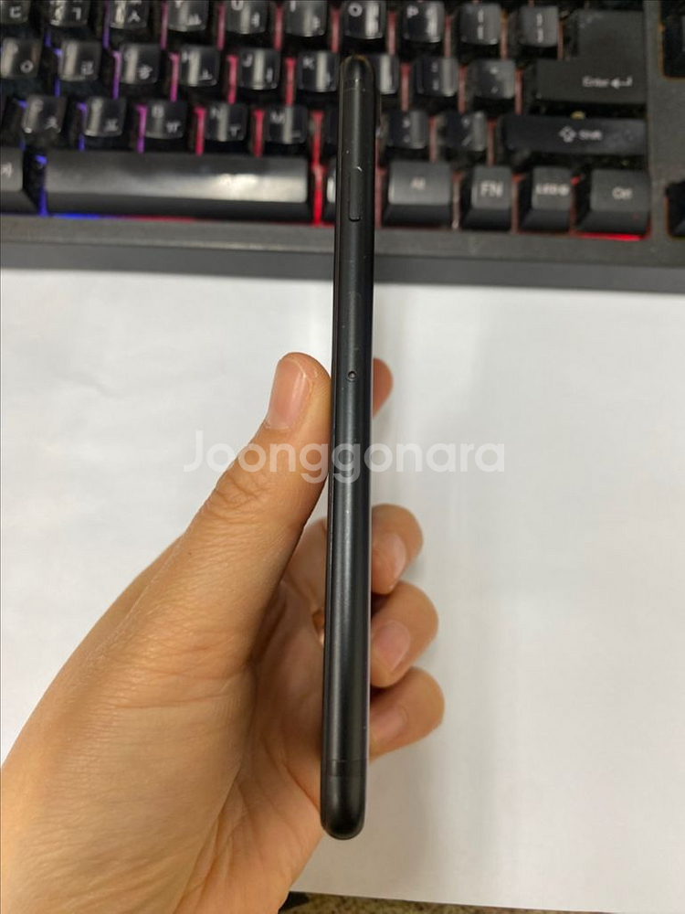 아이폰7 매트블랙 A급 128G 배터리100%--6