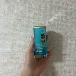 VT 히알루로닉 로우100 에센스 30ml
