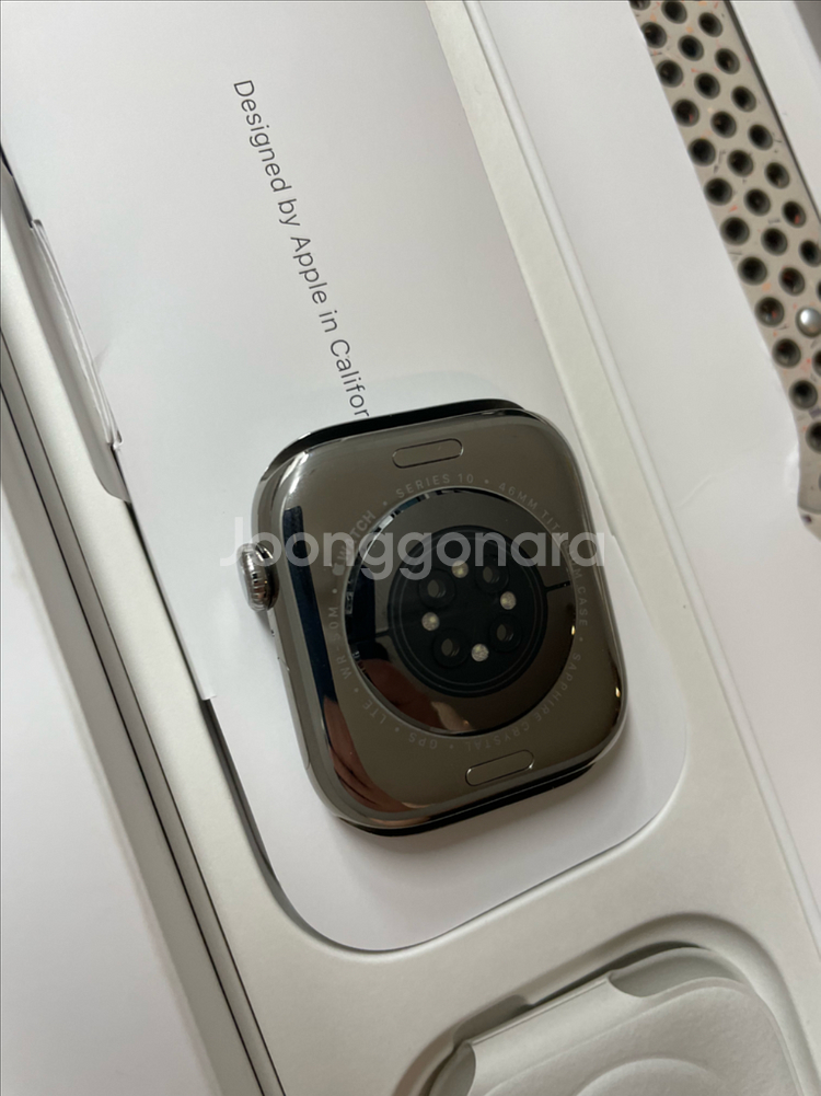 애플워치10티타늄 46mm 내추럴 애플케어+--2