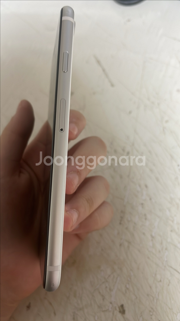 A급 아이폰 se2 256기가 공기계--3