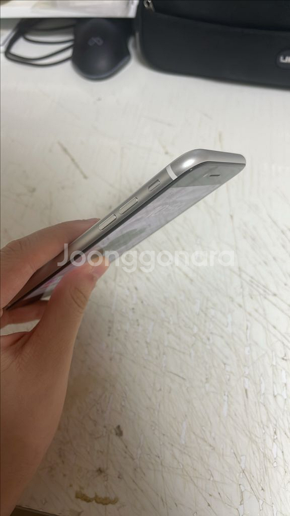 A급 아이폰 se2 256기가 공기계--4