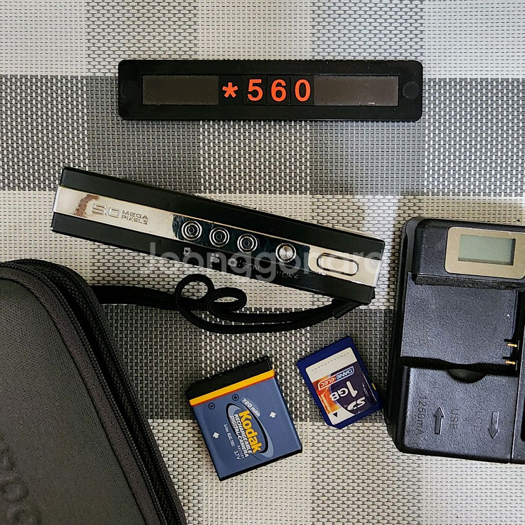 코닥 이지쉐어 V 570 디지털카메라 파우치포함--2