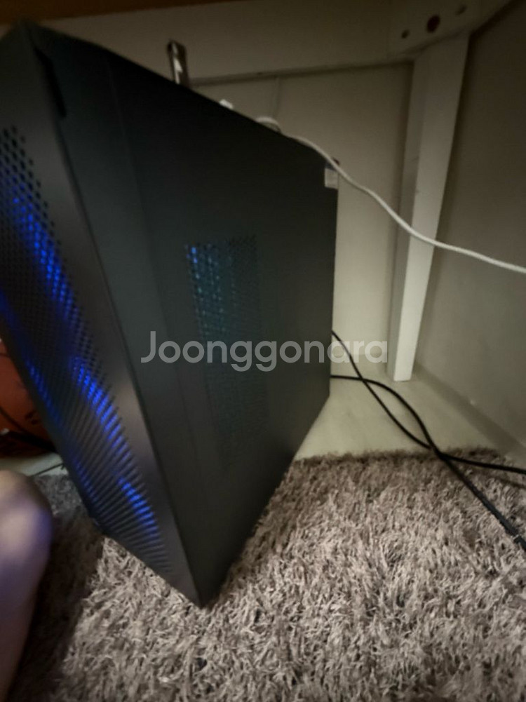 게이밍PC RTX4070Ti / i7-137/ 32GB--6