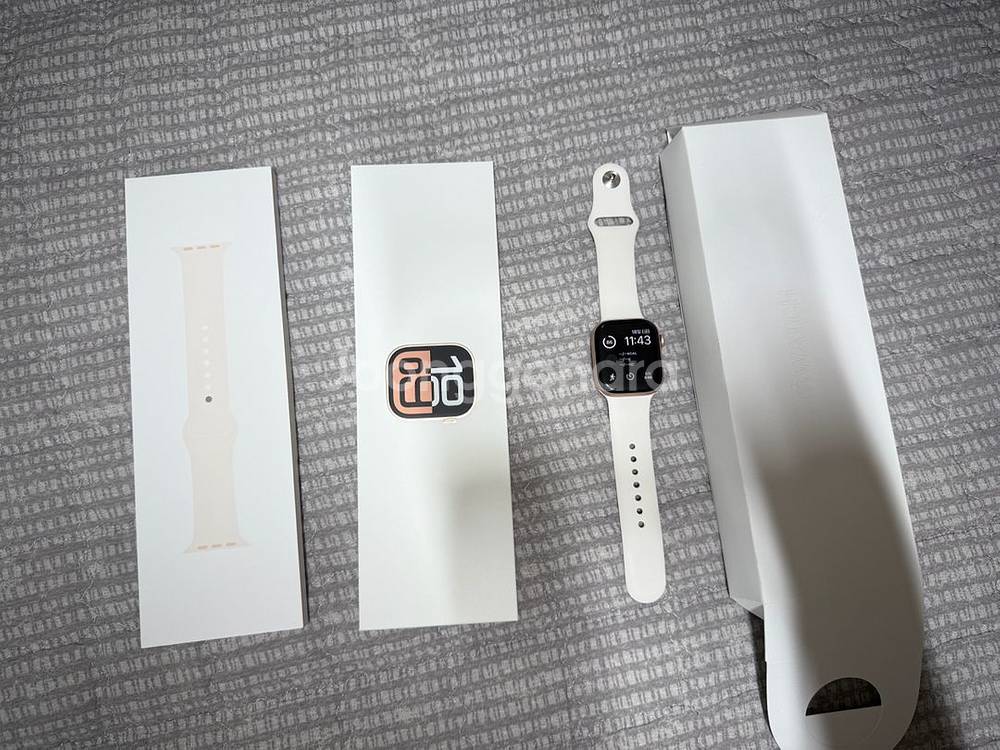애플워치 10 42mm 골드 GPS (3달 사용!!)--0