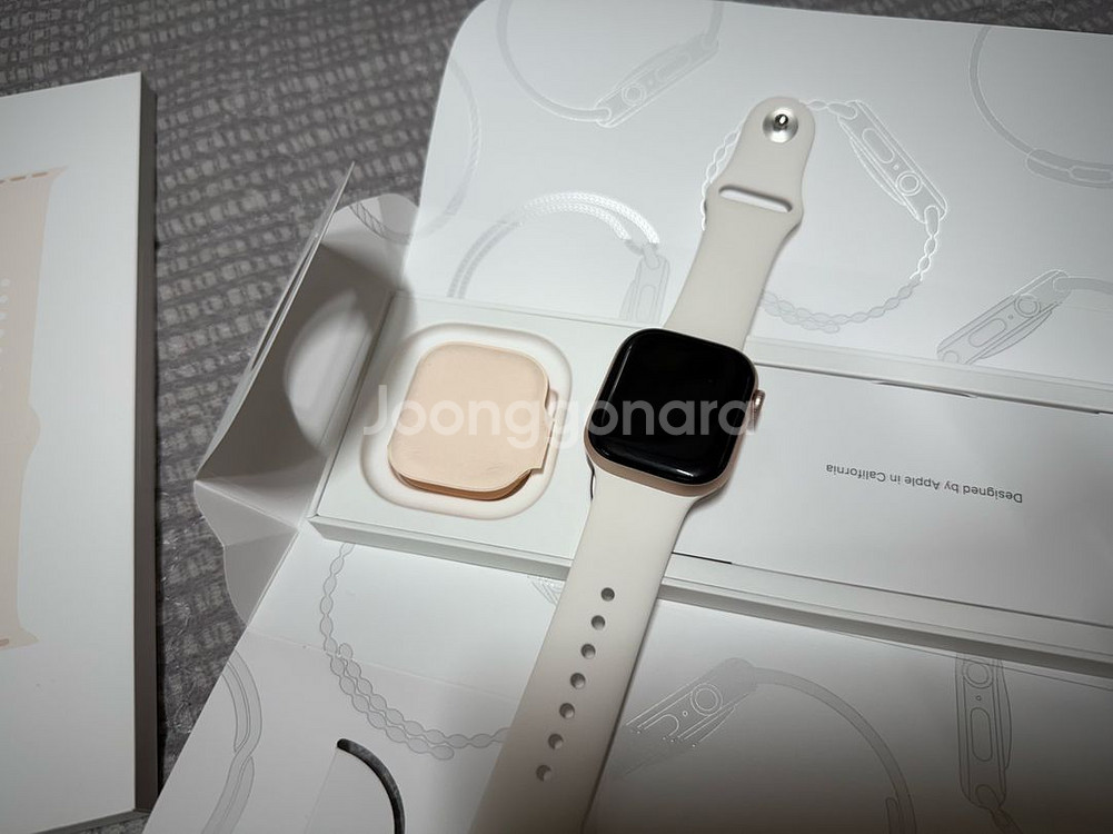 애플워치 10 42mm 골드 GPS (3달 사용!!)--1