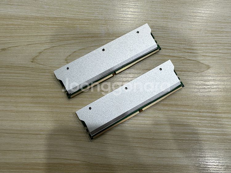 하이닉스 DDR5-5600 32기가 A다이 언락 X 2--0