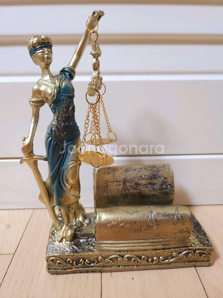 정의의 여신~ 새제품--0
