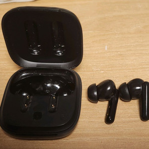 QCY T13 블랙 이어폰