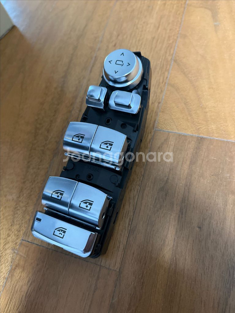 bmw F10 5시리즈 크롬 윈도우 스위치 세트 새상품--0