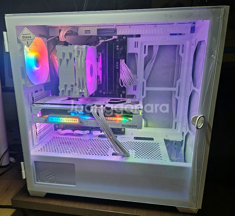 라이젠 3700X+RTX 2070 SUPER 컴퓨터--0