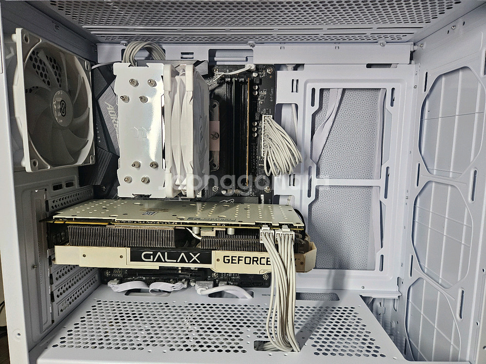 라이젠 3700X+RTX 2070 SUPER 컴퓨터--1