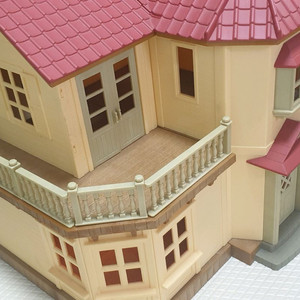 실바니안 불들어오는 이층집