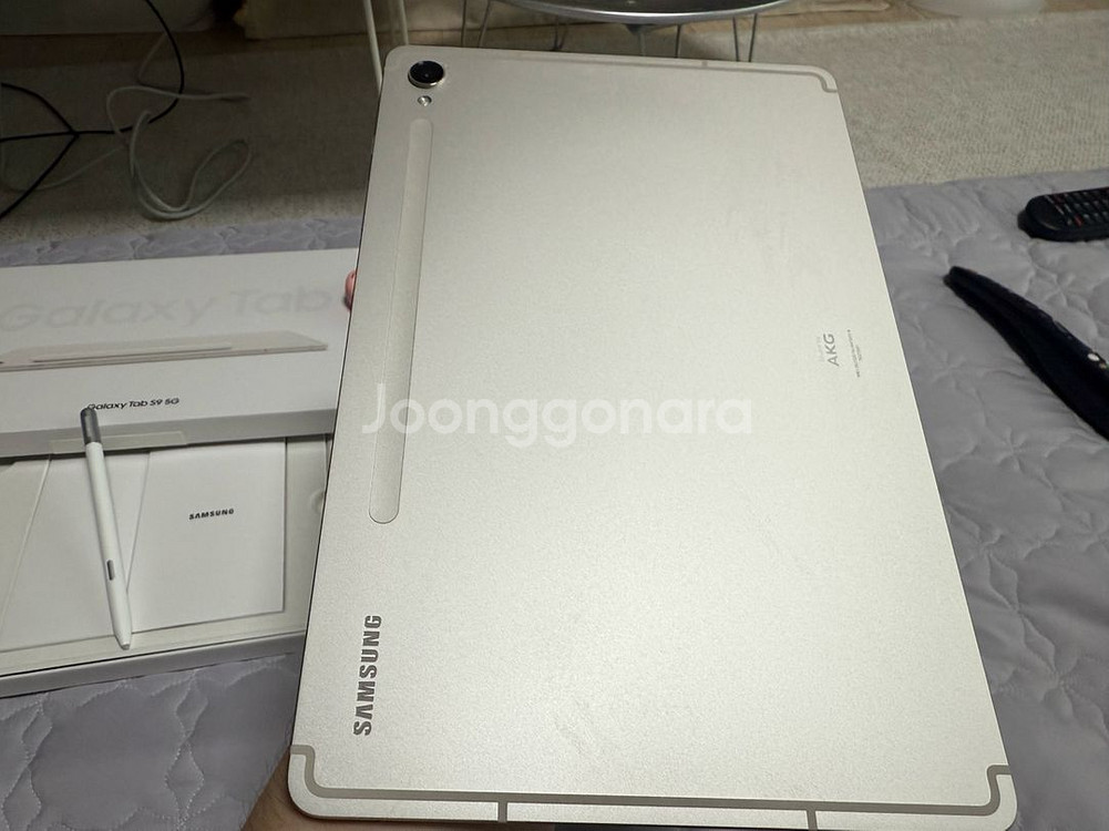 갤럭시탭 S9 5g모델 128g 베이지 색상 판매--5