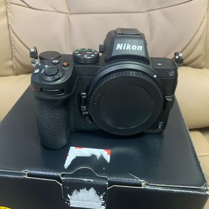 니콘 z5
