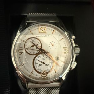 해밀턴 재즈마스터 크로노 쿼츠 42mm