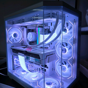 라이젠. 9600X RTX5060TI 본체