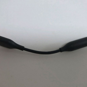 USB-C to 3.5mm 오디오 잭 어댑터