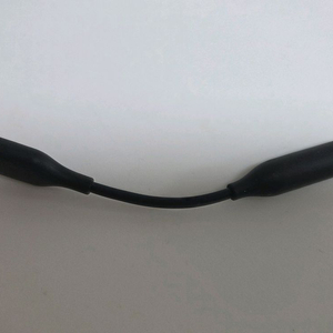 USB-C to 3.5mm 오디오 잭 어댑터