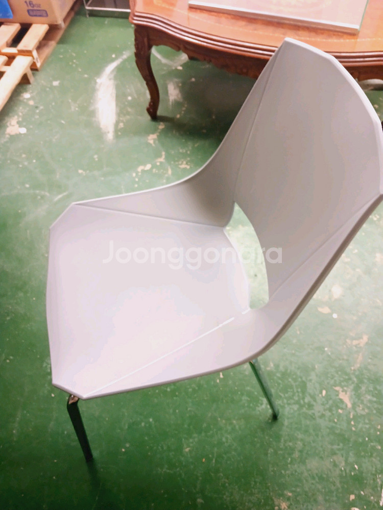 카페 불용품 정리 쇼케이스, 모듈테이블,의자--2