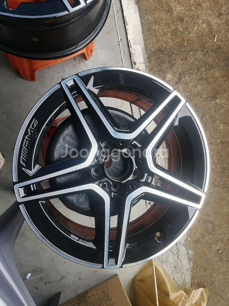 벤츠 18인치 AMG 휠--0