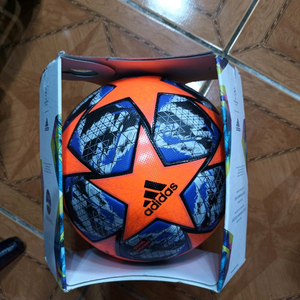 UEFA 2020 아디다스 챔스 축구공 매치볼 피날레