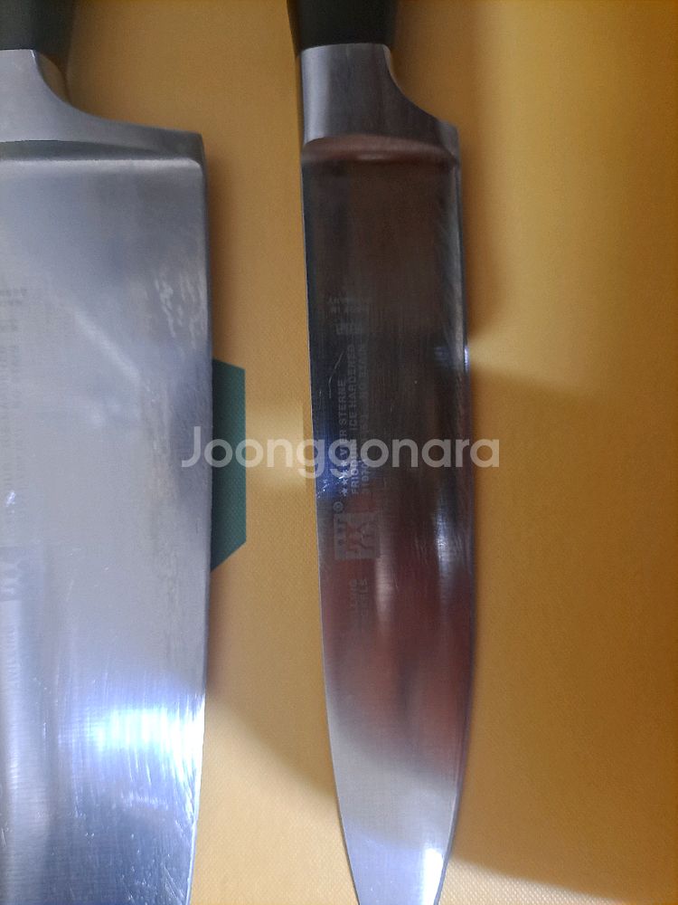 헹켈 4스타 칼끝에 찌림방지처리칼날에--1