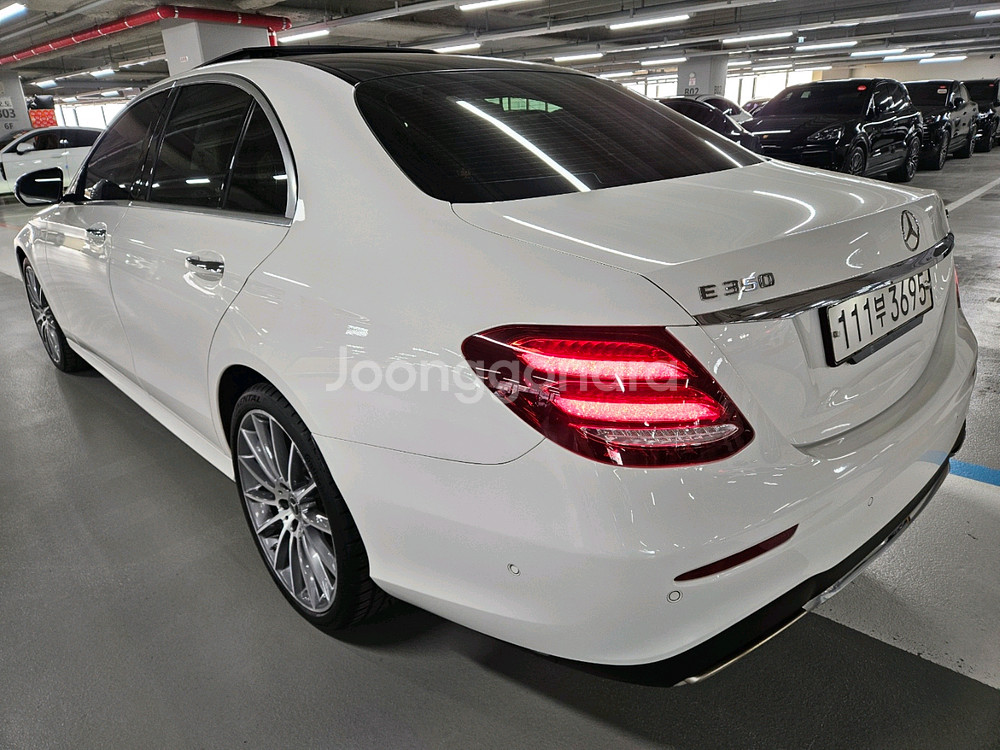 벤츠 E클래스 w213 E350 4Matic(299마력--3