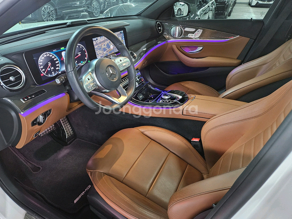 벤츠 E클래스 w213 E350 4Matic(299마력--6
