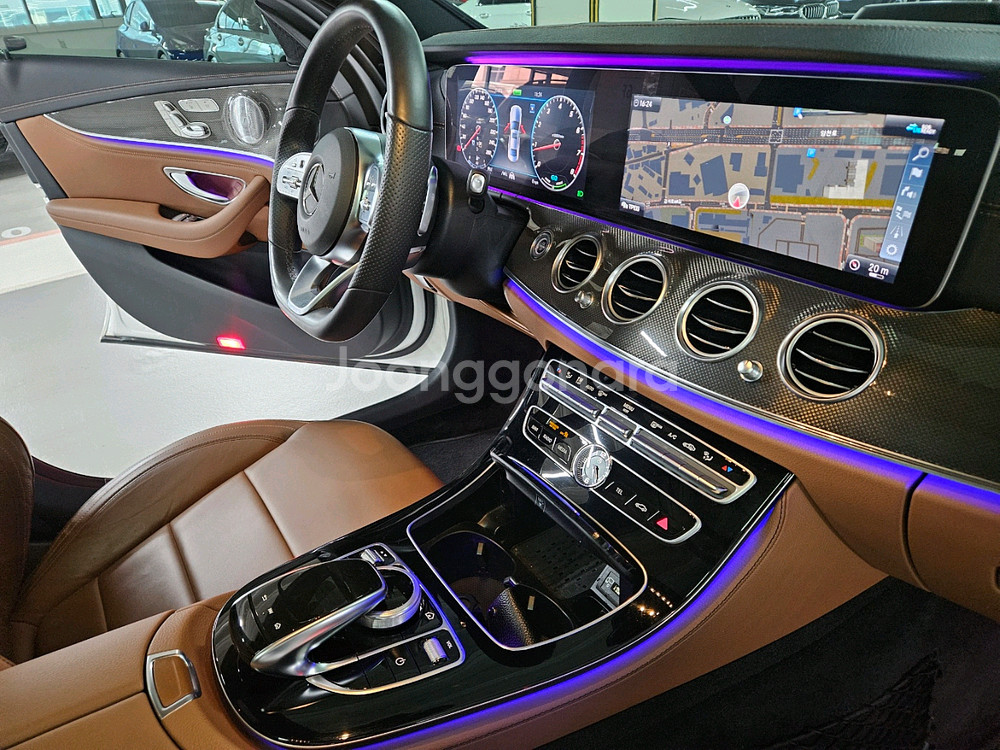 벤츠 E클래스 w213 E350 4Matic(299마력--7