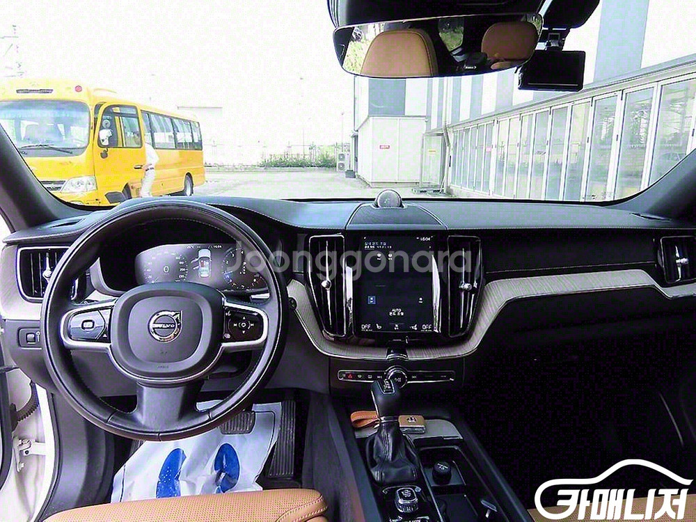 [볼보]XC60(2세대) T6 AWD 인스크립션 (0톤--6