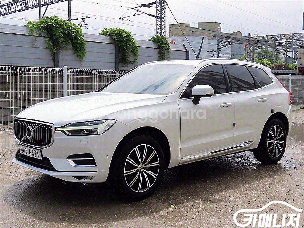 [볼보]XC60(2세대) T6 AWD 인스크립션 (0톤--1