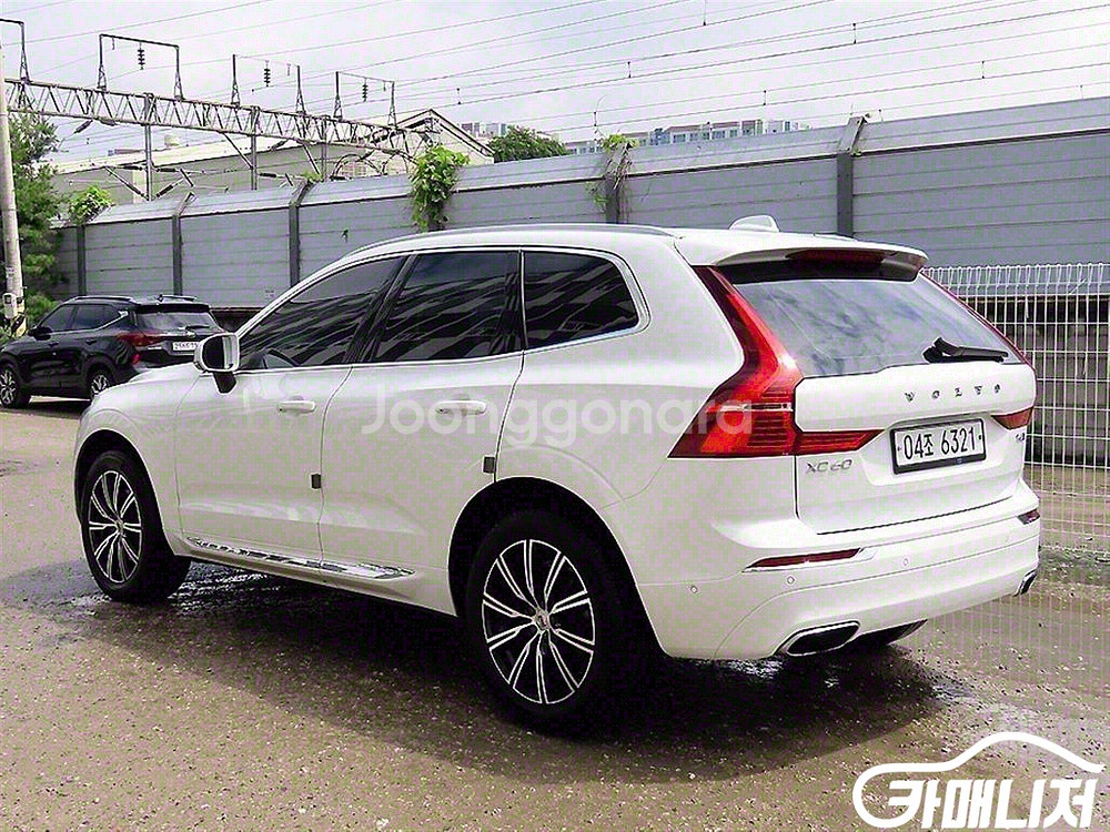 [볼보]XC60(2세대) T6 AWD 인스크립션 (0톤--2