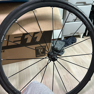 Campagnolo 샤말밀레 휠셋 / 리어파손